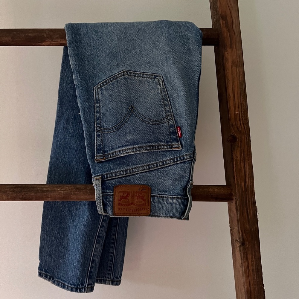 Levi jeans